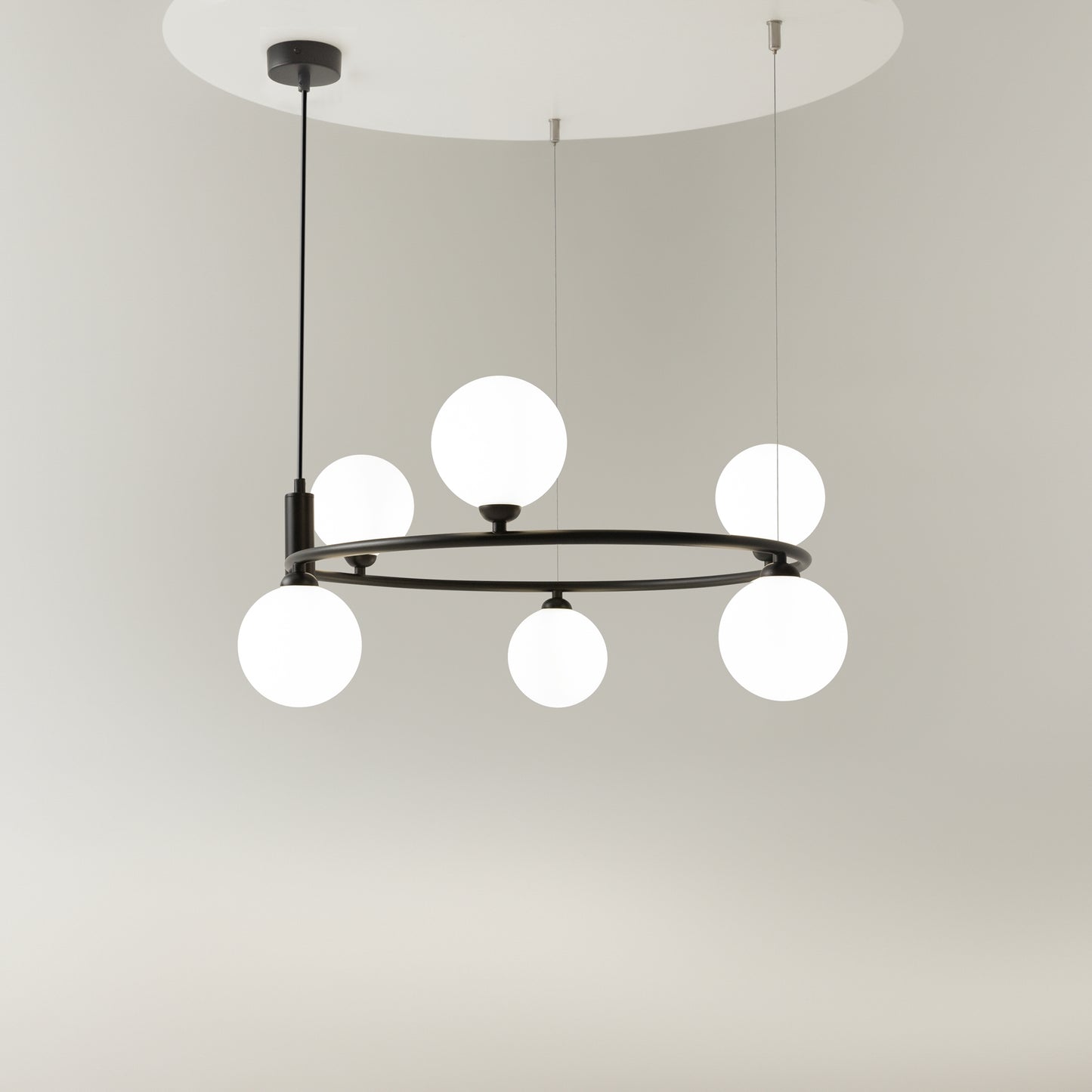 Pendlivalgusti MOD013PL-06B