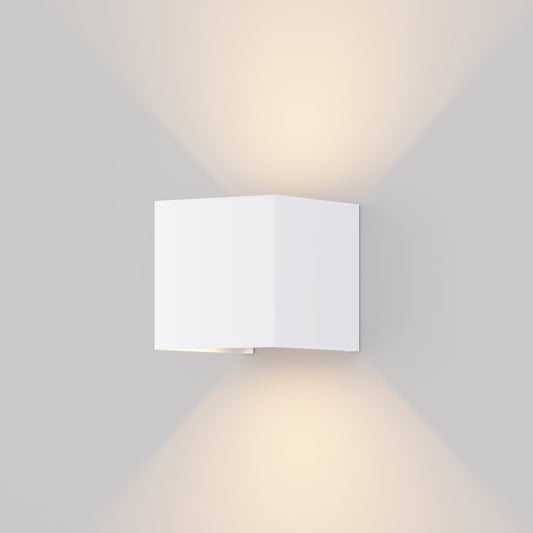 Seinavalgusti O572WL-L6W