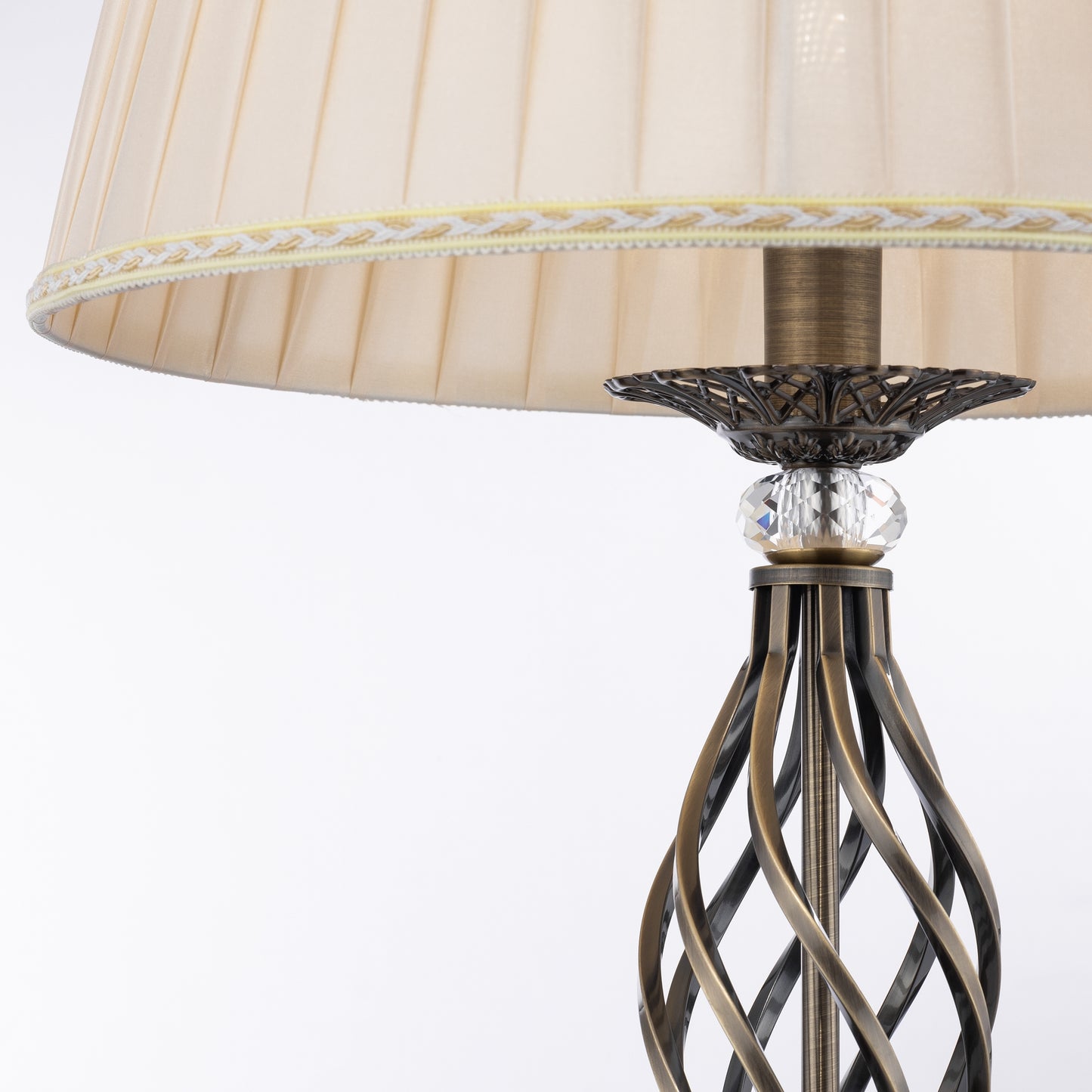 Floor Lamp RC247-FL-01-R